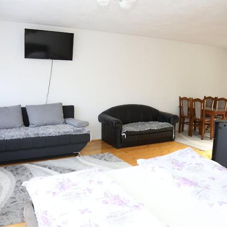 Apartment Stanic Sipovo المظهر الخارجي الصورة